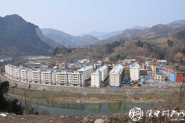 胡家壩鎮(zhèn)汪家壩村移民安置點.JPG