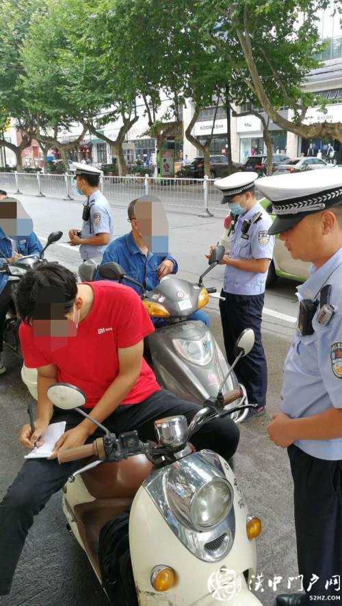 漢中交警連續(xù)兩日查處不戴頭盔65起，不系安全帶28起