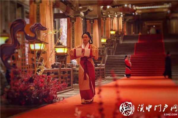 樂享漢服出行 傳承禮儀文化，漢服同袍相約興漢勝境共賞華裳之美