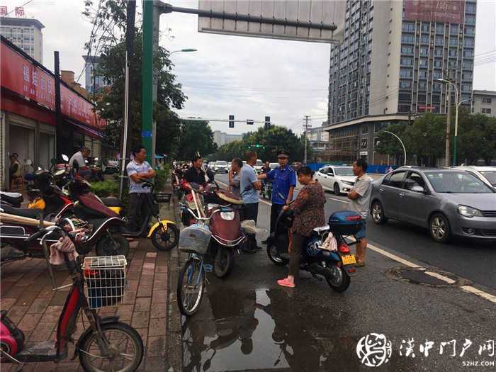 漢臺區(qū)東關(guān)街道辦事處遷移新橋馬路勞務市場，告別安全隱患