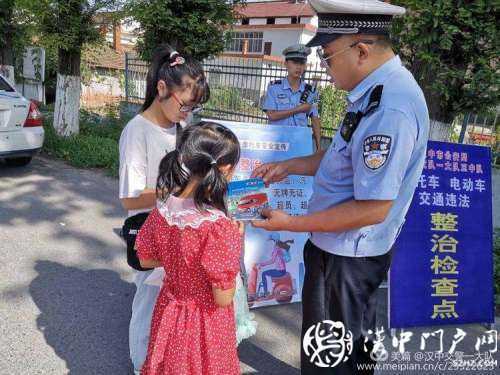 漢中交警連續(xù)兩日查處不戴頭盔65起，不系安全帶28起