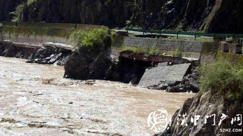保暢通！略陽交通部門積極搶修水毀道路