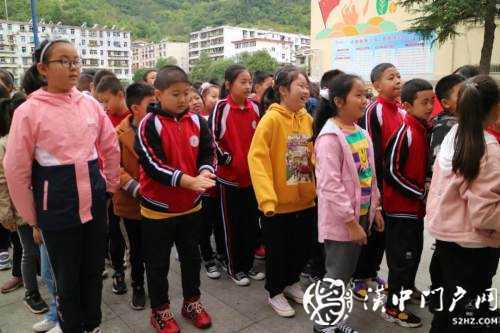 沒(méi)時(shí)間接孩子放學(xué)？略陽(yáng)這所學(xué)校幫你“課后帶娃”