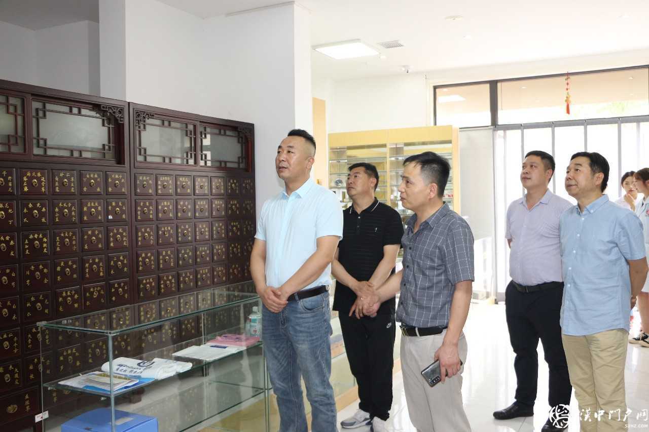 熱烈祝賀漢中麗伊生醫(yī)療美容成為陜西省整形美容協(xié)會會員單位