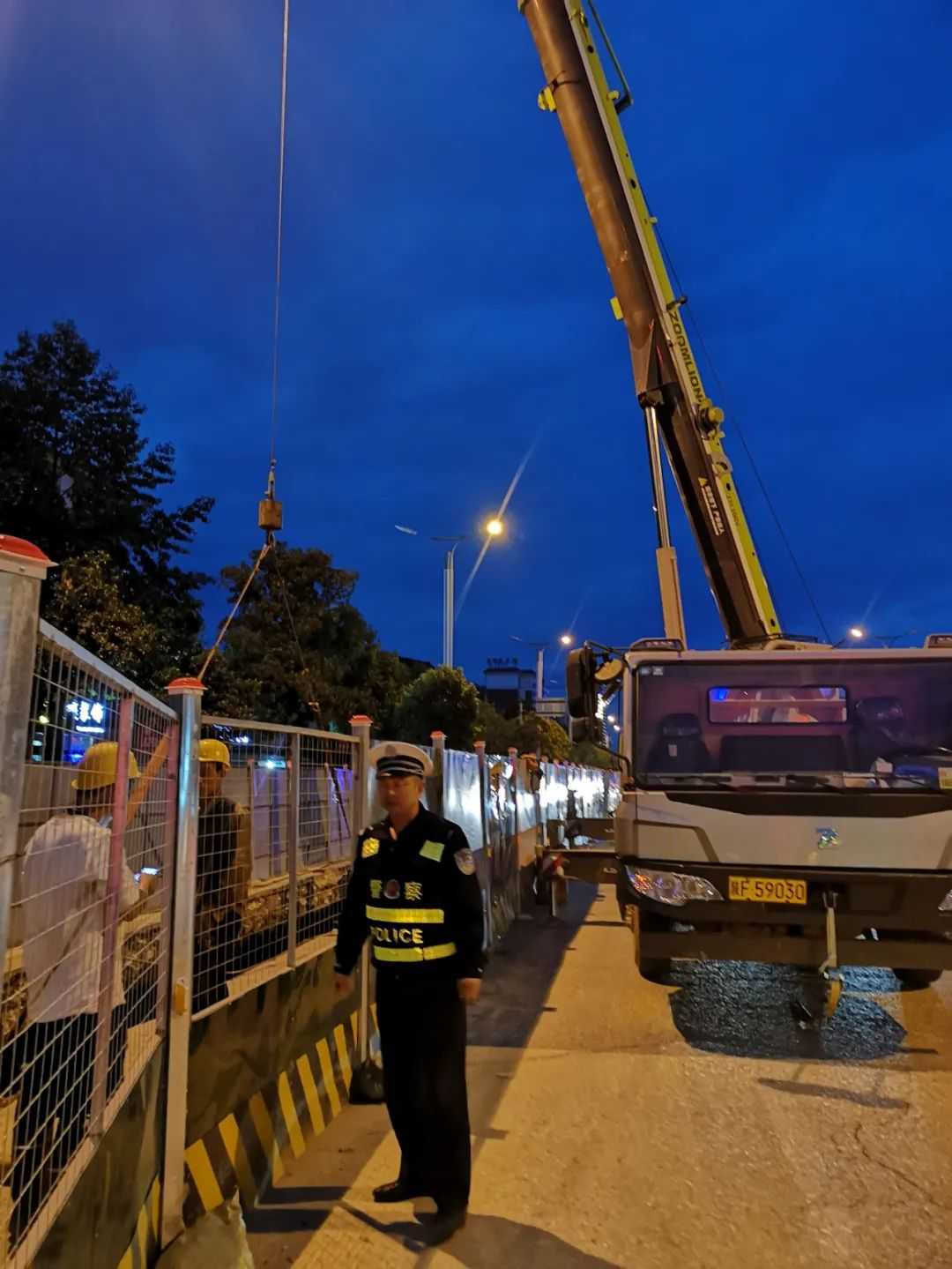 堵！堵！堵！雨天晴天都堵車，這里咋回事？