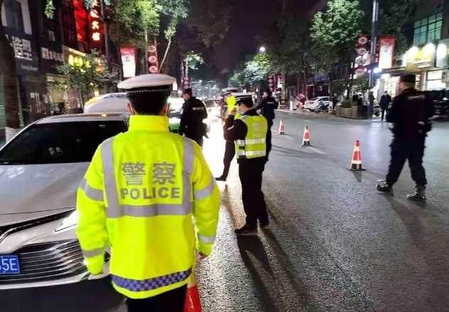 西鄉(xiāng)公安集中清查城區(qū)娛樂場所！