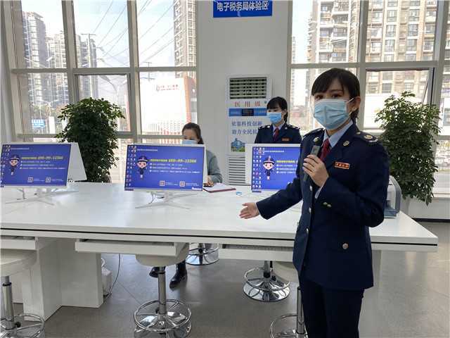 【新春走基層】漢中市政務(wù)服務(wù)中心大廳共受理事項(xiàng)67.81萬件、辦結(jié)67.68萬件