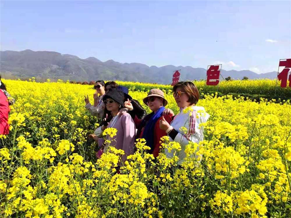 漢中市溫州商會(huì)組織開展相約春天聯(lián)誼活動(dòng)