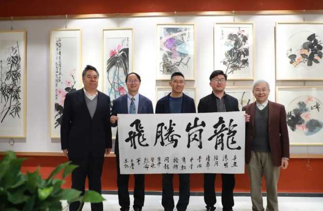 花開4月，清華專家蒞臨龍崗學(xué)?？疾?！