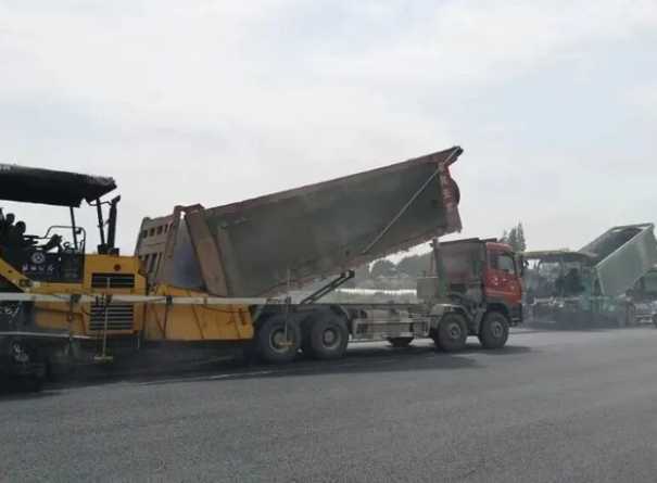 漢中又一城市道路路面工程宣告完工！