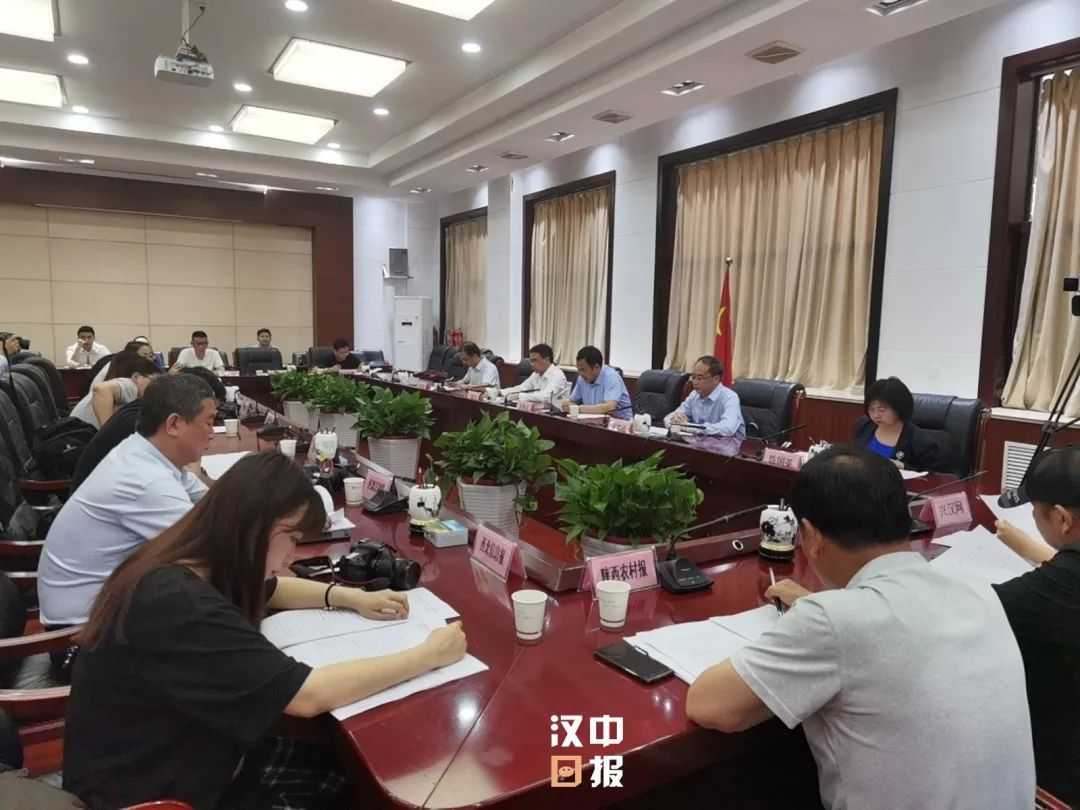 有錢發(fā)、有房?。h中“人才新政”，一大波福利要給你??→→→