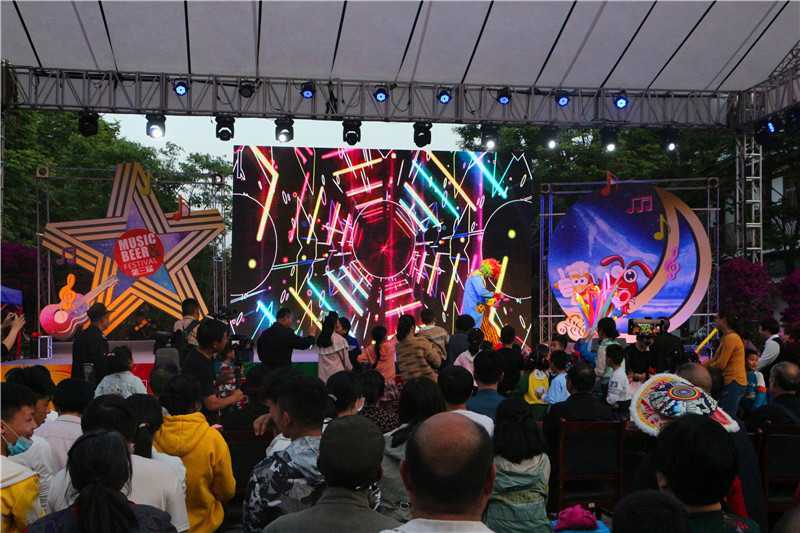 啤酒龍蝦美食嗨翻天！2021褒國古鎮(zhèn)第三屆啤酒龍蝦節(jié)盛大的啟幕