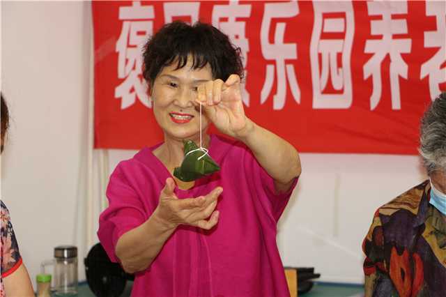 褒國康樂園養(yǎng)老社區(qū)舉行”情系端午，愛在安康”進(jìn)社區(qū)活動