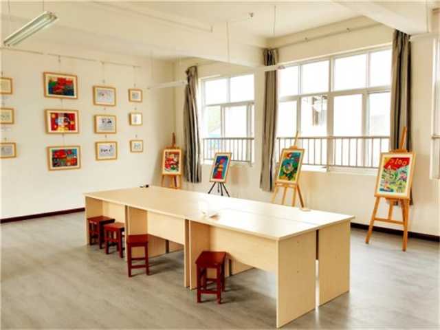 傳承紅色基因！漢中一小學(xué)建起了黨史學(xué)習(xí)特色教室