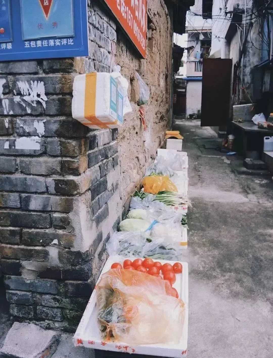 漢中美圖大片！煙火起 照人間，喜悅無邊 執(zhí)手憶此年。