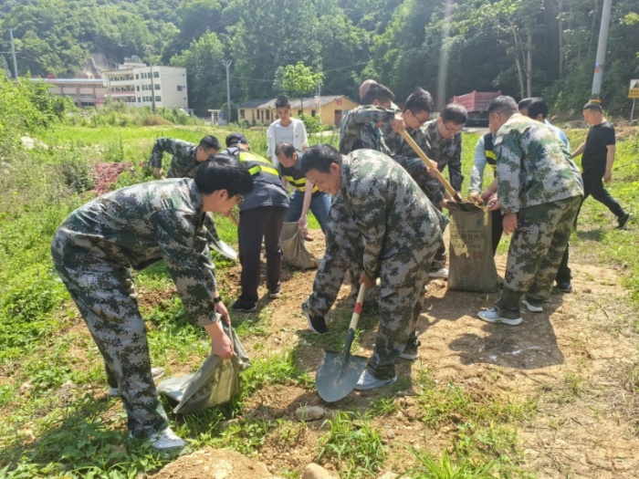 以“練”備汛，城固小河扎實(shí)開展防汛應(yīng)急演練