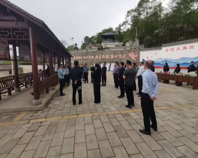 略陽縣跑馬村，跑出產(chǎn)業(yè)振興“加速度”