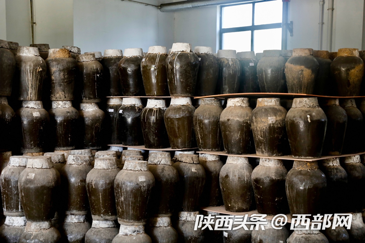 生態(tài)高顏值·發(fā)展高質(zhì)量｜“古法”遇上“新藝”漢中謝村黃酒“飄香”的秘訣在這里