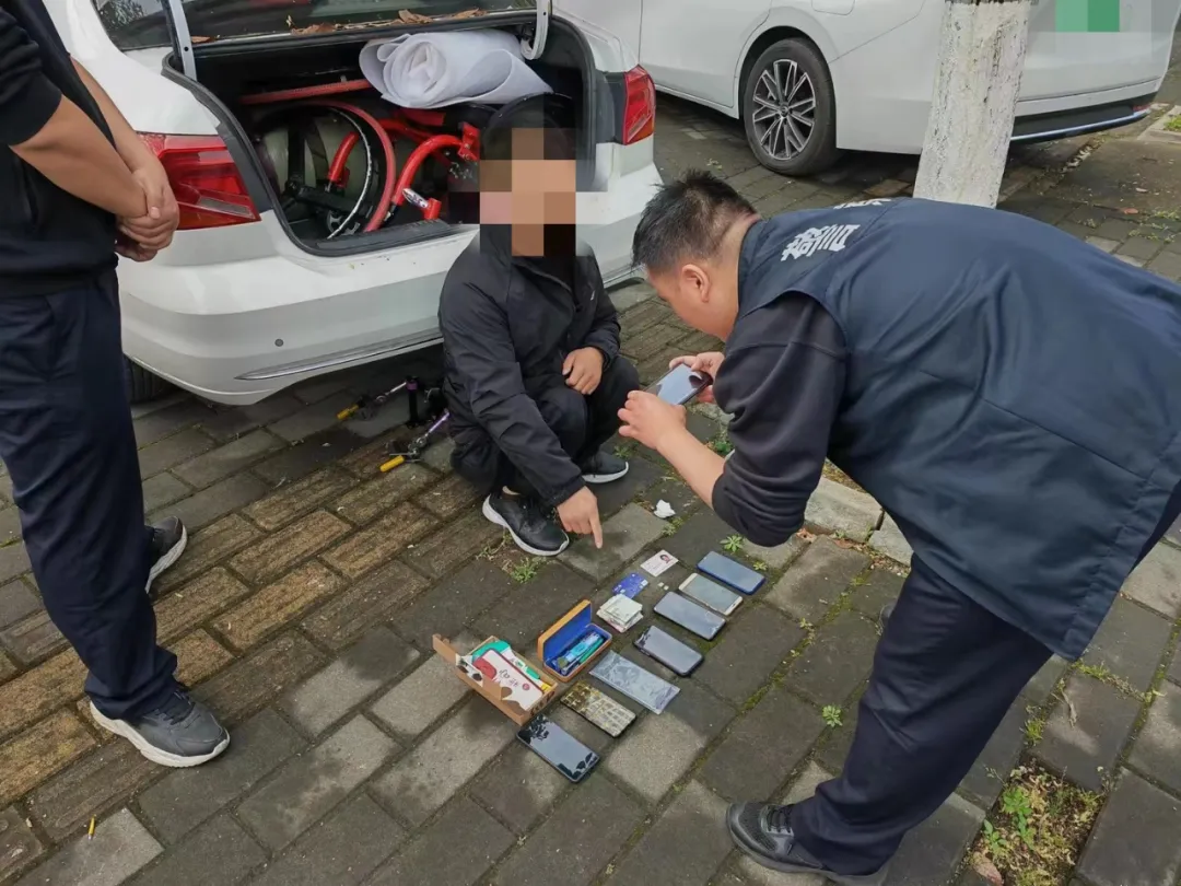 漢中破獲系列盜竊手機(jī)案20余起，收繳被盜手機(jī)12部