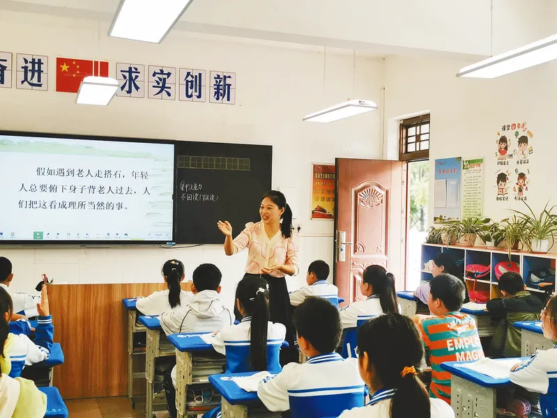 全國擬表彰！漢中這四位三尺講臺“筑夢人”，你認識嗎？