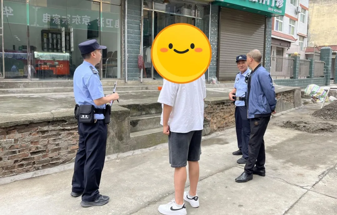 小伙任性離家出走，漢中民警深山尋回