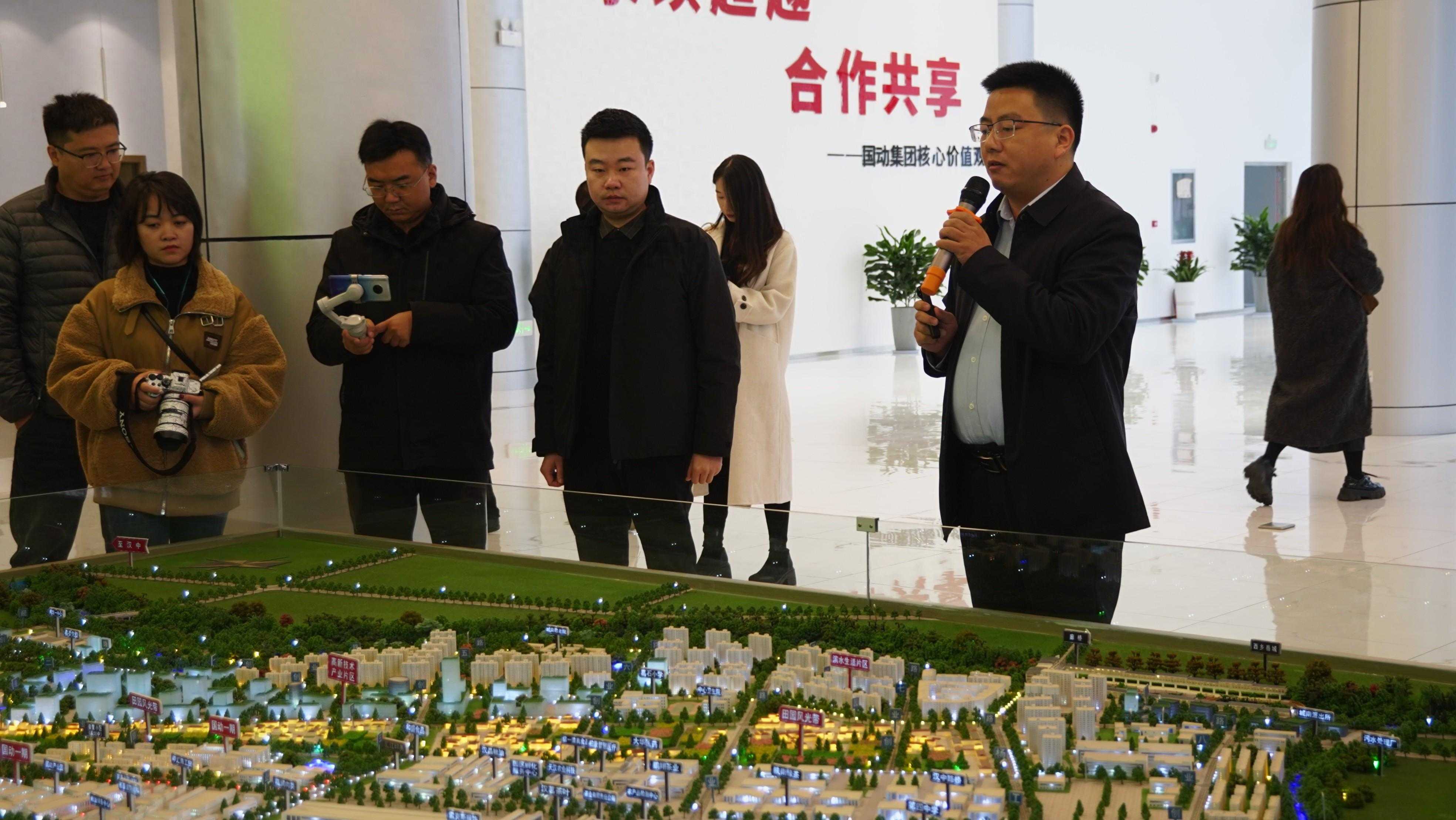 走進園區(qū)看變化！2023網絡媒體看西鄉(xiāng)主題采訪活動順利舉行
