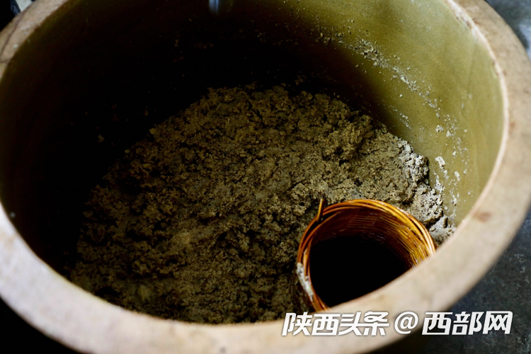 生態(tài)高顏值·發(fā)展高質(zhì)量｜“古法”遇上“新藝”漢中謝村黃酒“飄香”的秘訣在這里