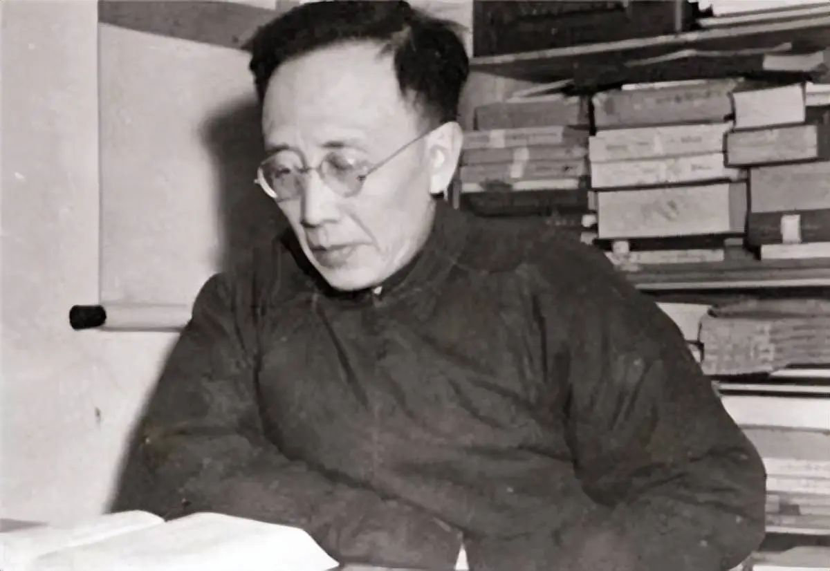 《左明》| 歷史的回望，時(shí)代的接力，致敬中國(guó)文藝的崢嶸歲月