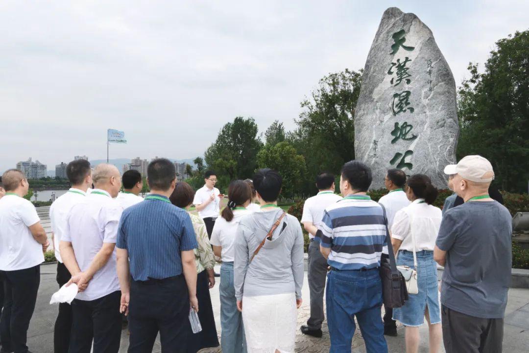 中國(guó)石化公眾開放日走進(jìn)陜西漢中石油