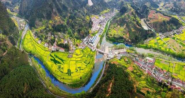 聚焦“旅居在漢中”！這場網(wǎng)上新聞發(fā)布會說了啥？