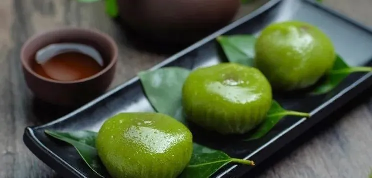 賞春花，吃春菜，把春天“吃進(jìn)肚子”