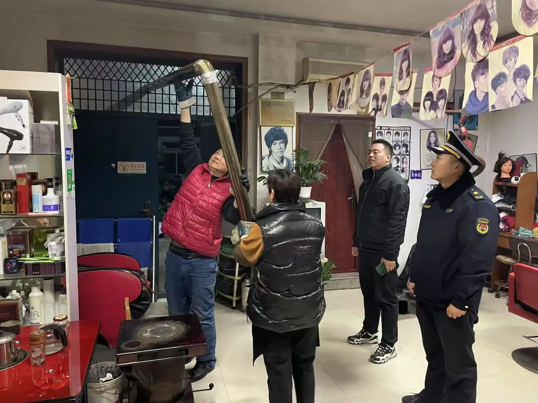 漢臺：強(qiáng)化源頭治理 織密大氣污染“防治網(wǎng)”