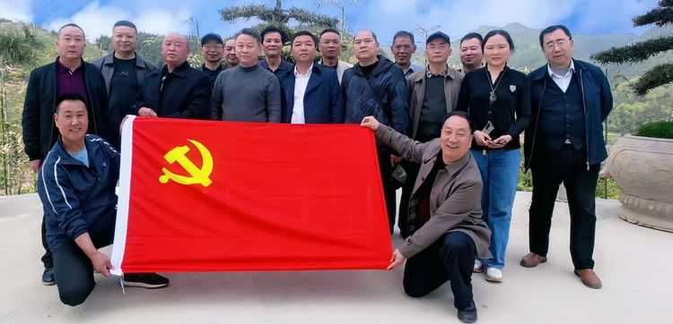 漢中市觀賞石寶玉石協(xié)會文化采風(fēng)紀(jì)實(shí)