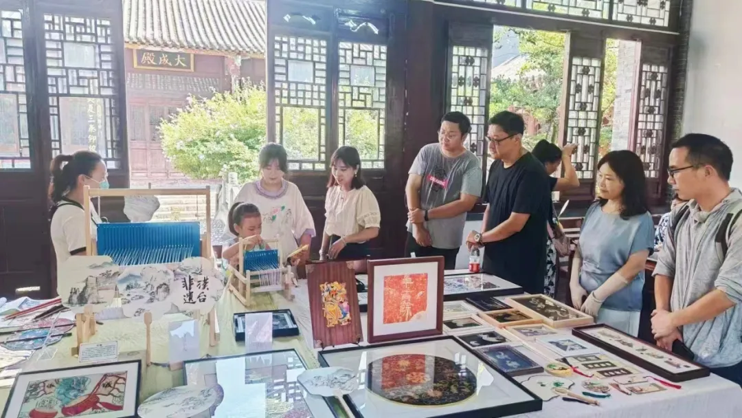 “璀璨歷史·文化瑰寶”漢韻傳千年——漢臺(tái)區(qū)首屆文物非遺展開幕