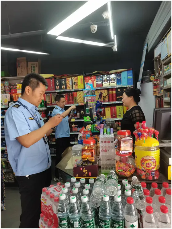 漢中校園周邊食品安全排查整治！