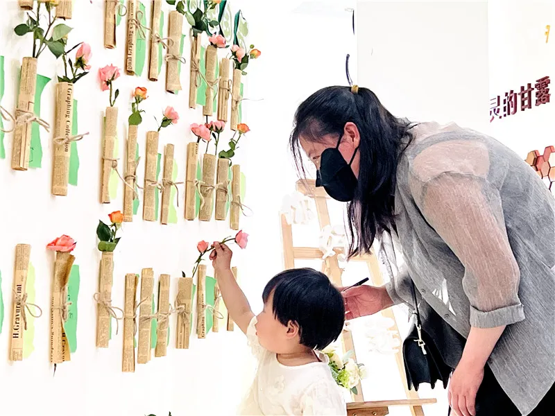 真金白銀發(fā)福利！漢中博遠(yuǎn)幼兒園開展“多孩家庭特別關(guān)懷行動(dòng)”